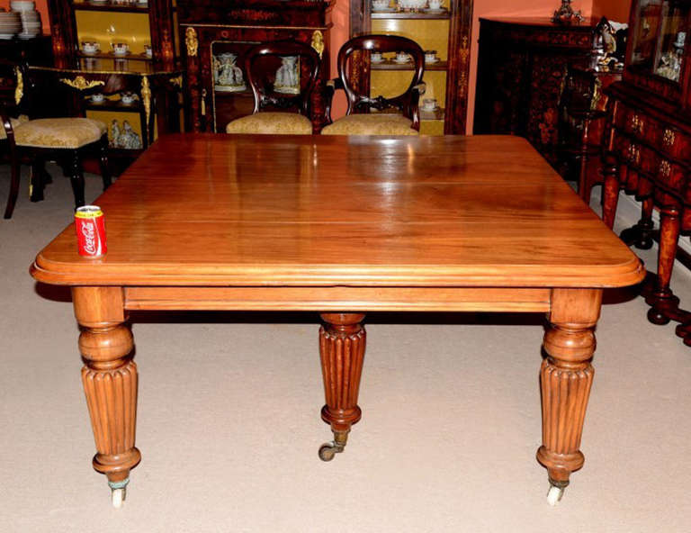 19th Century Antique 12ft Mahogany Dining Table c.1850 & 16 Chairs