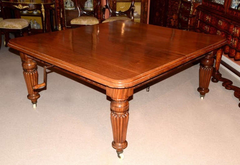 Antique 12ft Mahogany Dining Table c.1850 & 16 Chairs 2