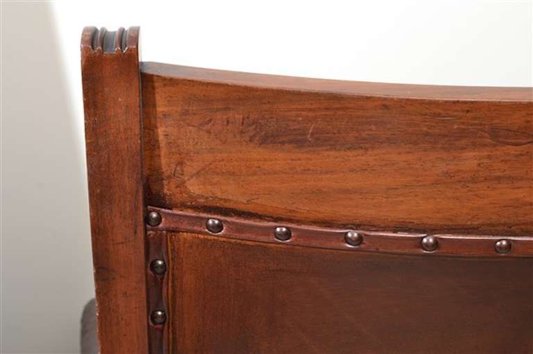 19th Century Pair of English Leather Armchairs For Sale 2