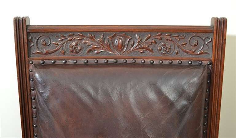 19th Century Pair of English Leather Armchairs For Sale 5