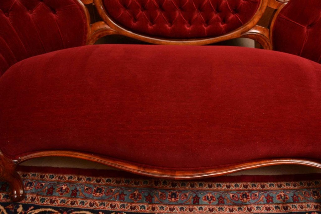 Antique Victorian Walnut Sofa Chaise c.1860 2