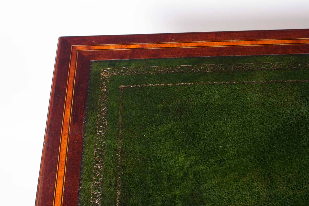 Leather Early 20th Century Edwardian Inlaid Desk with Slides