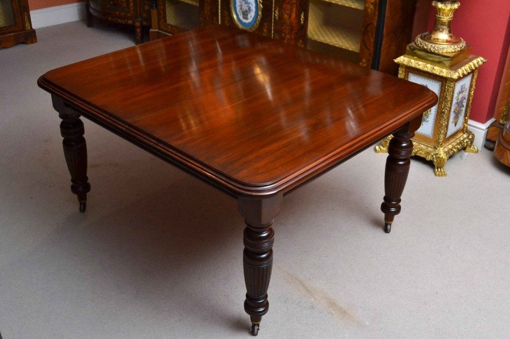English Antique Victorian 8 ft Mahgany Dining Table & 6 Chairs
