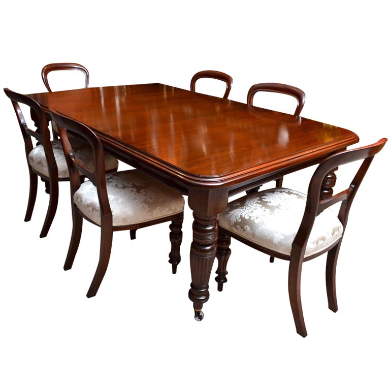 Antique Victorian 8 ft Mahgany Dining Table & 6 Chairs