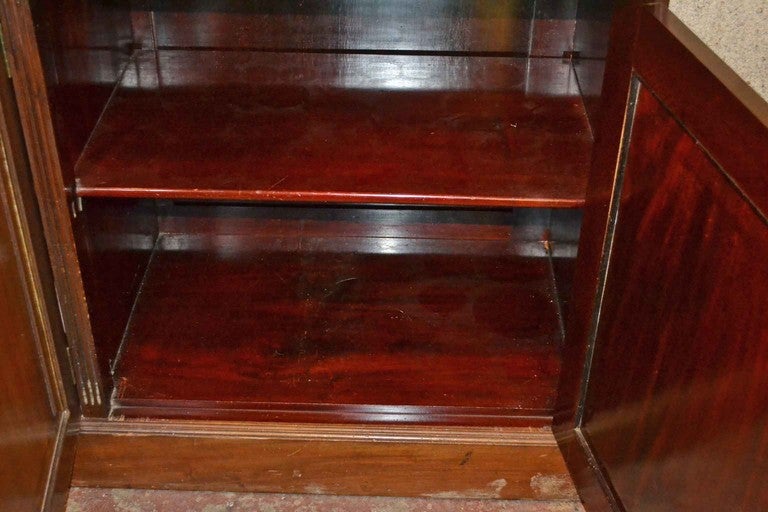 Antique Edwardian Mahogany 3 door Bookcase C1910 In Excellent Condition In London, GB