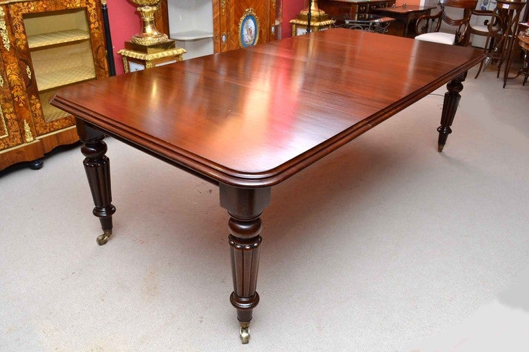antique mahogany dining table and chairs