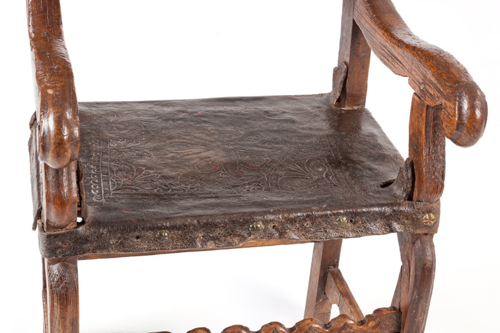 18th Century and Earlier Spanish or Peruvian chair For Sale