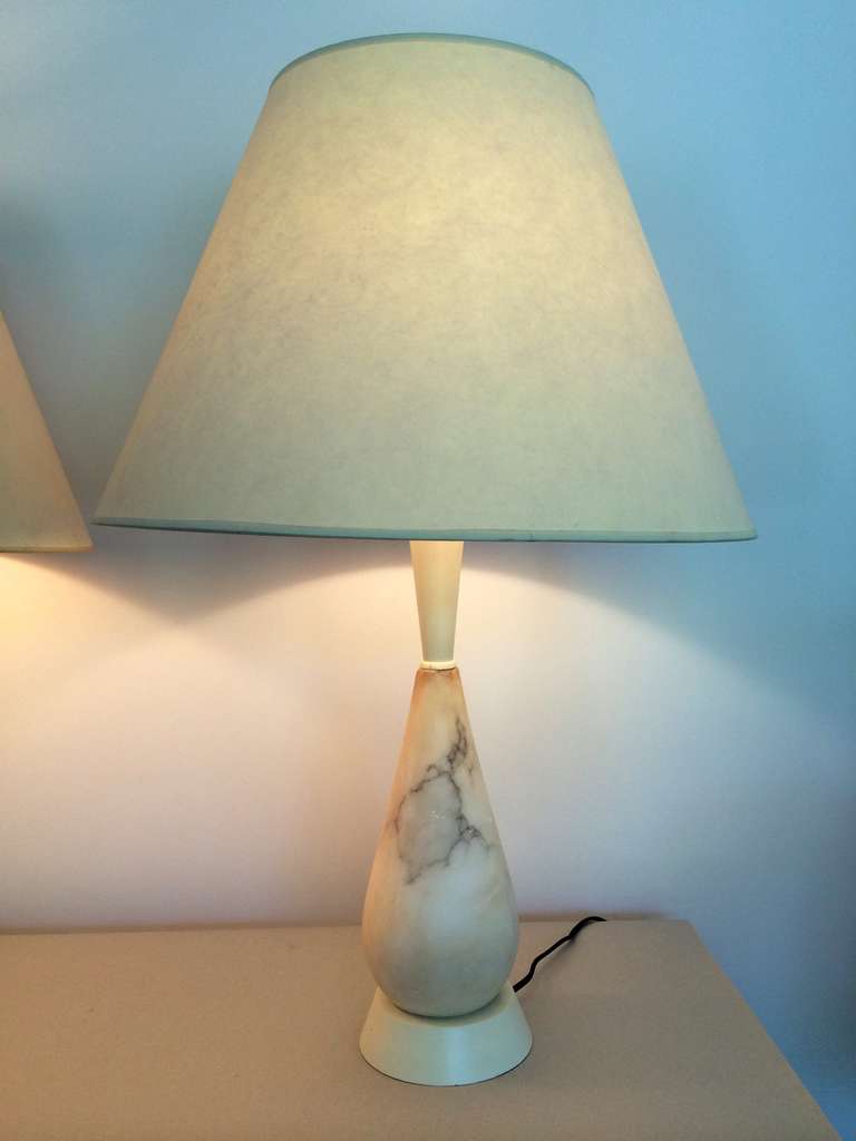 Modern Pear shaped Italian Marble lamps For Sale