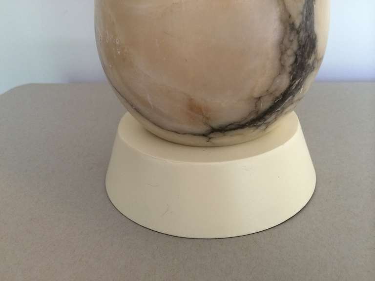 Pear shaped Italian Marble lamps For Sale 2