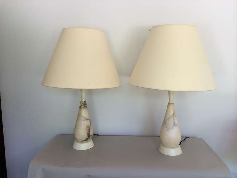 Pear shaped Italian Marble lamps For Sale 4