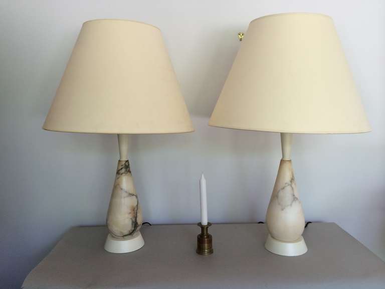 Pear shaped Italian Marble lamps For Sale 5