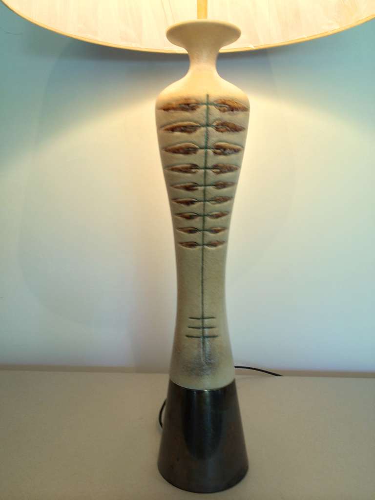 Modern Tall, Thin, Italian Pottery Lamp For Sale