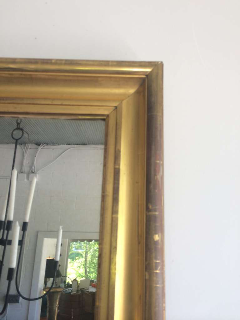 Classical Gilded Looking Glass In Good Condition For Sale In Woodstock, NY