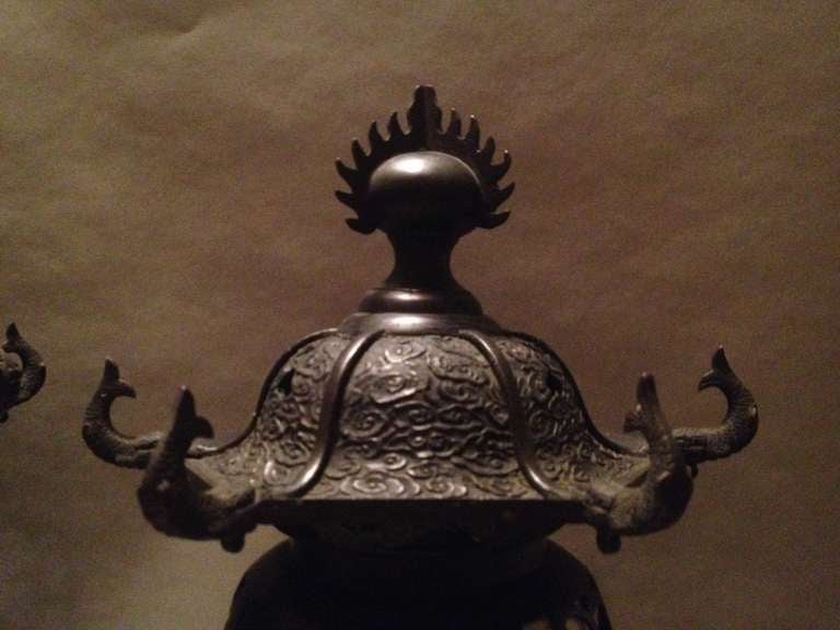 Bronze Japanese  Pagoda  Lanterns In Excellent Condition For Sale In Woodstock, NY