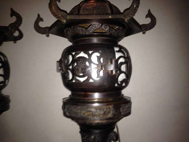 Bronze Japanese  Pagoda  Lanterns For Sale 1