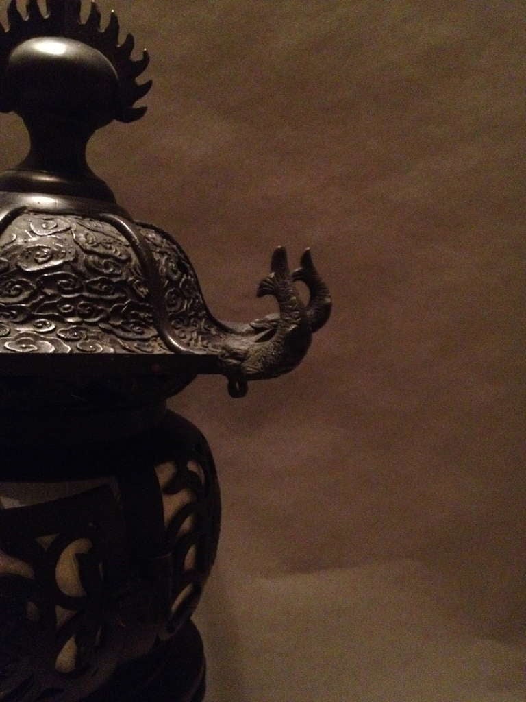 Bronze Japanese  Pagoda  Lanterns For Sale 5
