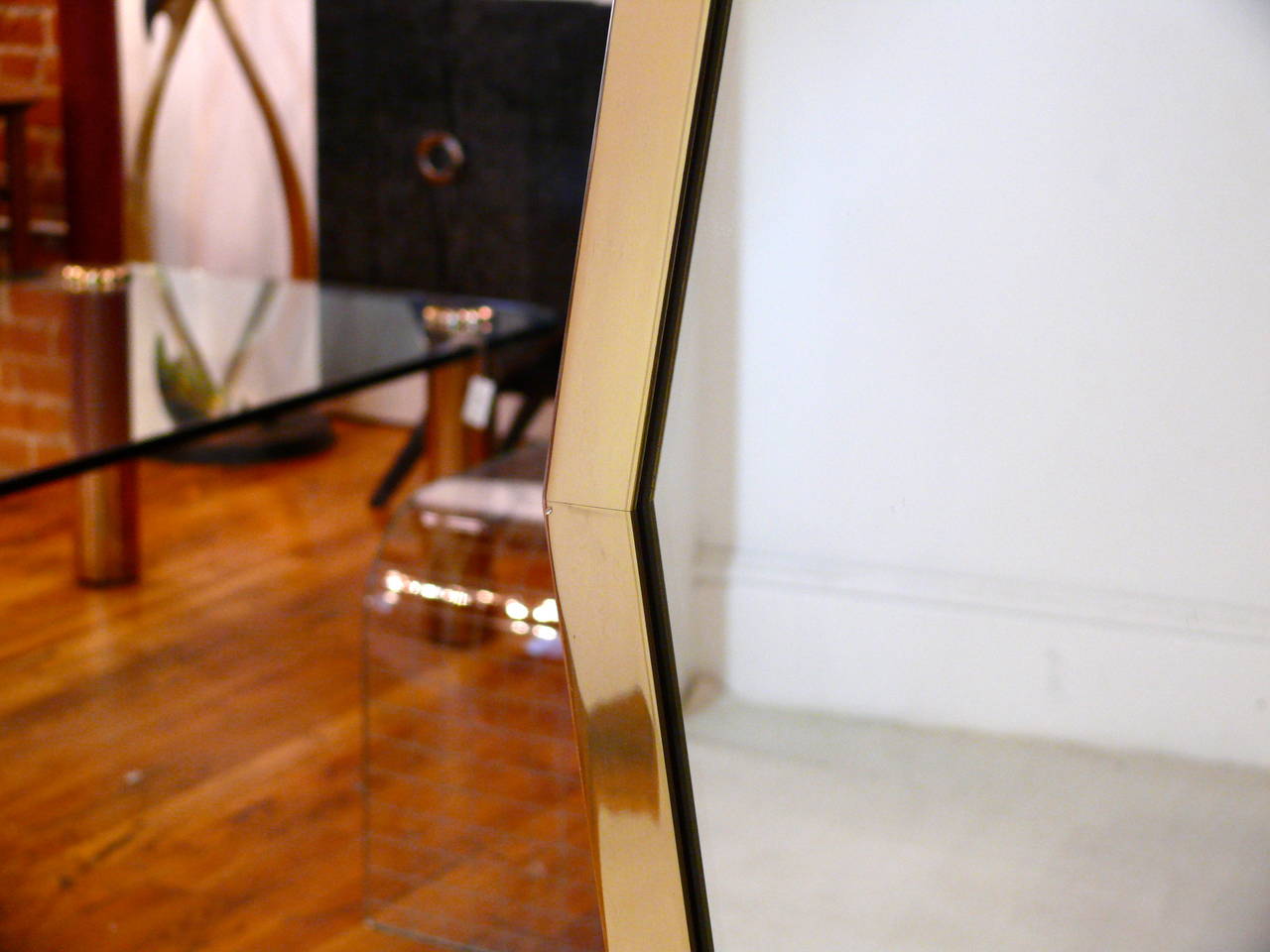 CF MODERN Custom Full Length Hexagonal Mirror In New Condition For Sale In New York, NY