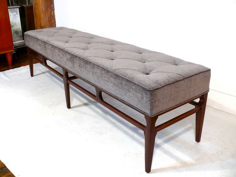 American Proportion Tufted Bench