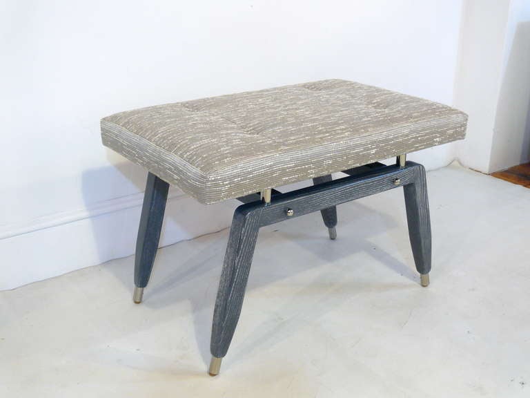 The Grey Cerused Formation Ottoman In New Condition For Sale In New York, NY