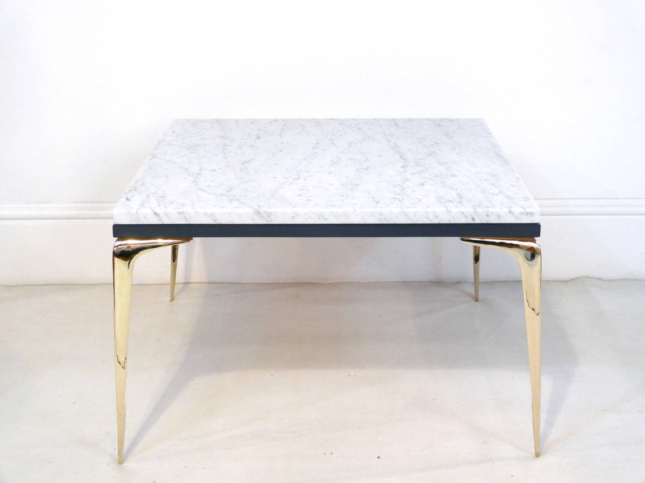 Pair of Marble-Top Stiletto Side Tables In Excellent Condition In New York, NY