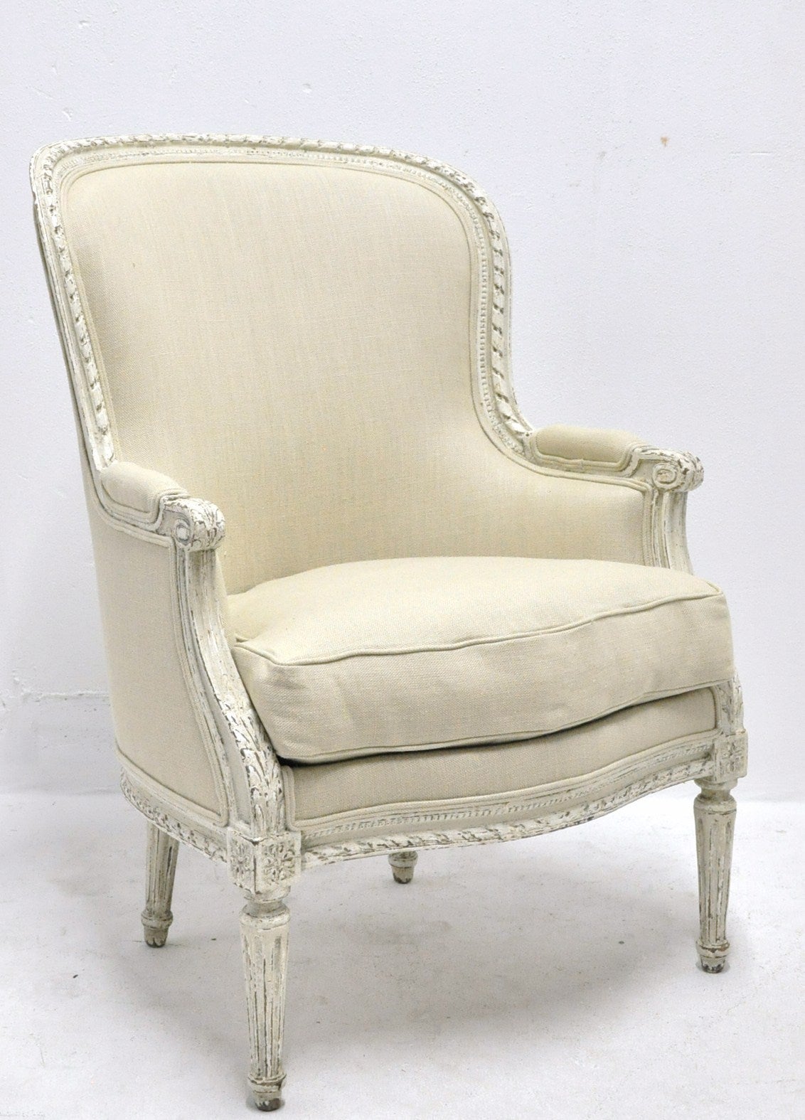 19th C. Painted Louis XVI Duchesse Brisee In Excellent Condition In Dallas, TX