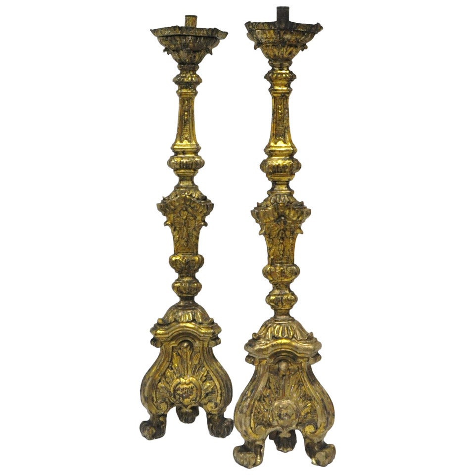 Pair Of 19th Century Italian Carved Gold Leaf Candlesticks Lamp Pair Of 19th Century Italian Carved Gold Leaf Candlesticks Lamp Bases For