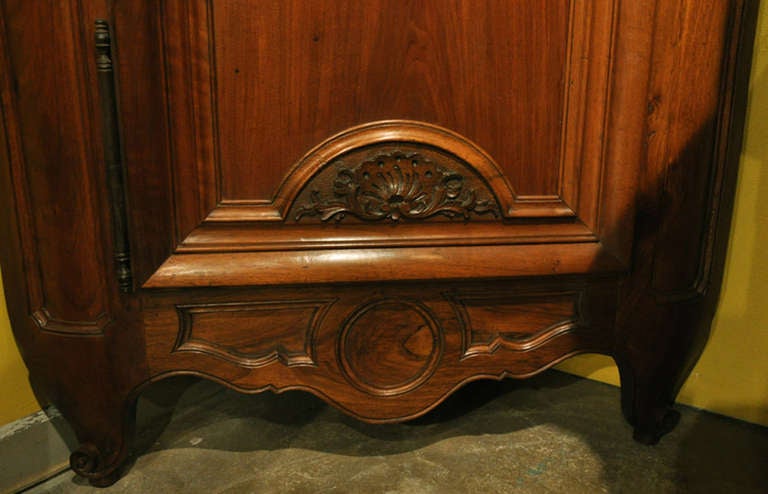 Pair of Large French Walnut Corner Cabinets from Lyon 4