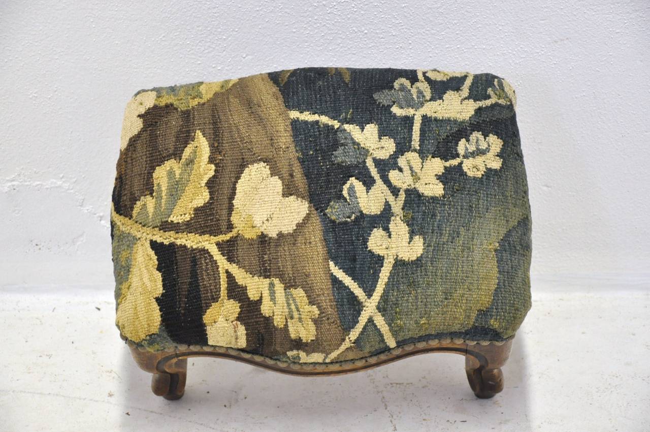 19th Century Foot Stool with Antique Aubusson Tapestry In Excellent Condition In Dallas, TX