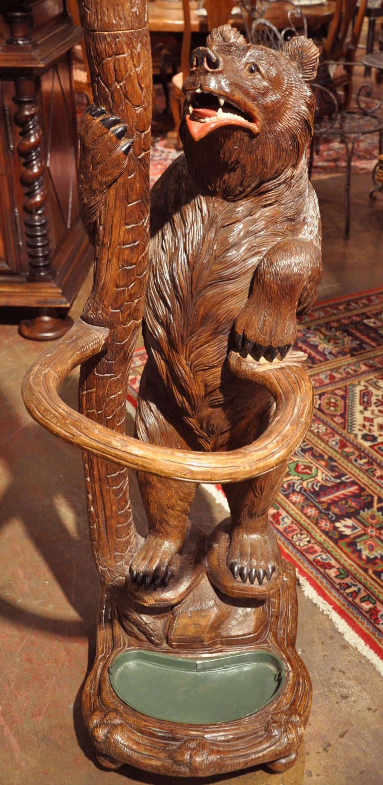 19th Century Black Forest Hall Stand with Bears In Excellent Condition In Dallas, TX