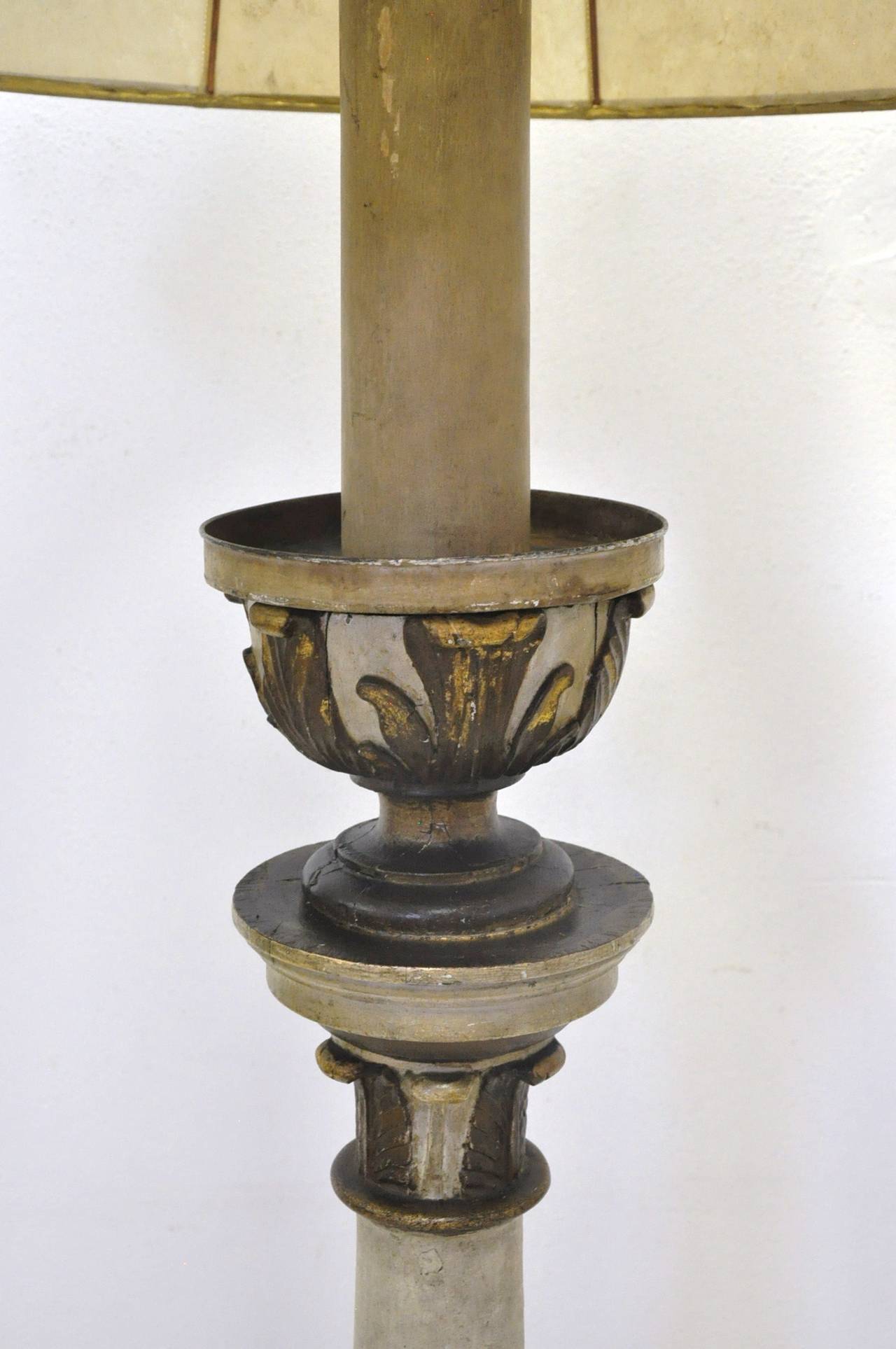 19th Century Italian Carved Polychrome and Gilt Floor Lamp on Tripod Base In Excellent Condition In Dallas, TX