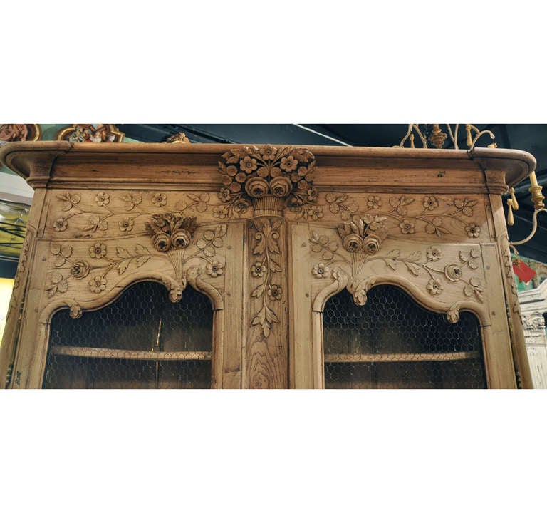 18th Century, French, Louis XV Carved Bleached Buffet Deux Corps from Normandy In Excellent Condition In Dallas, TX