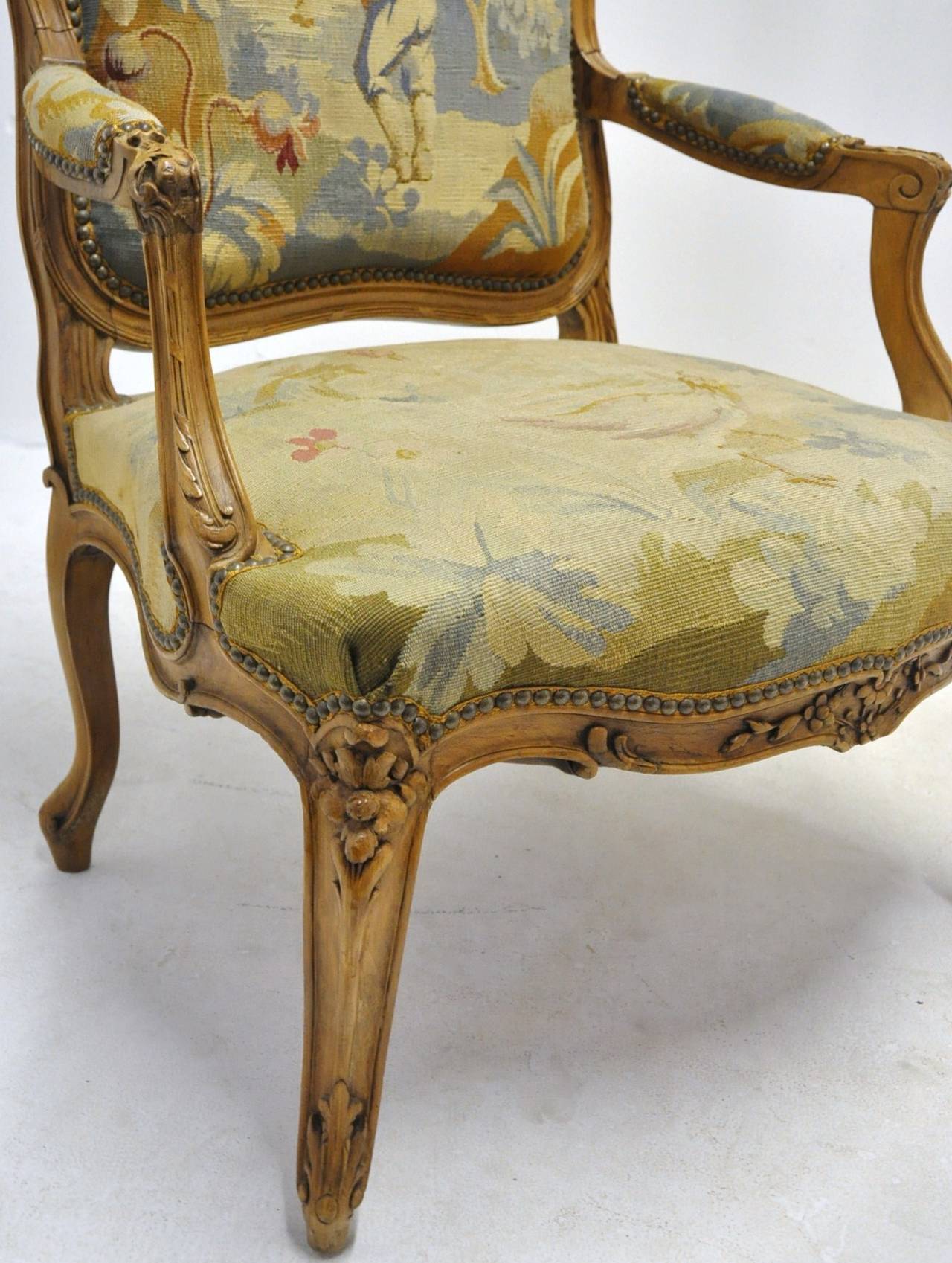Three-Piece Antique Louis XV Salon Seating Set with Aubusson Tapestry 1