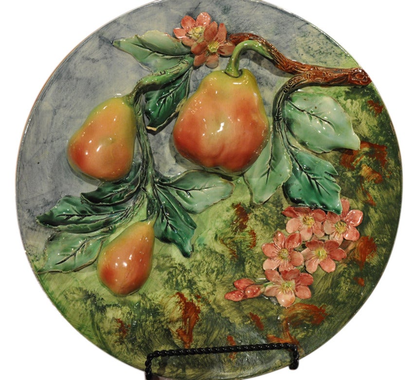 Pair of French Majolica Barbotine Platters In Excellent Condition In Dallas, TX