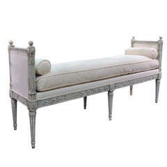 Antique banquette/lit de repos peint de style Louis XVI du 19e siècle