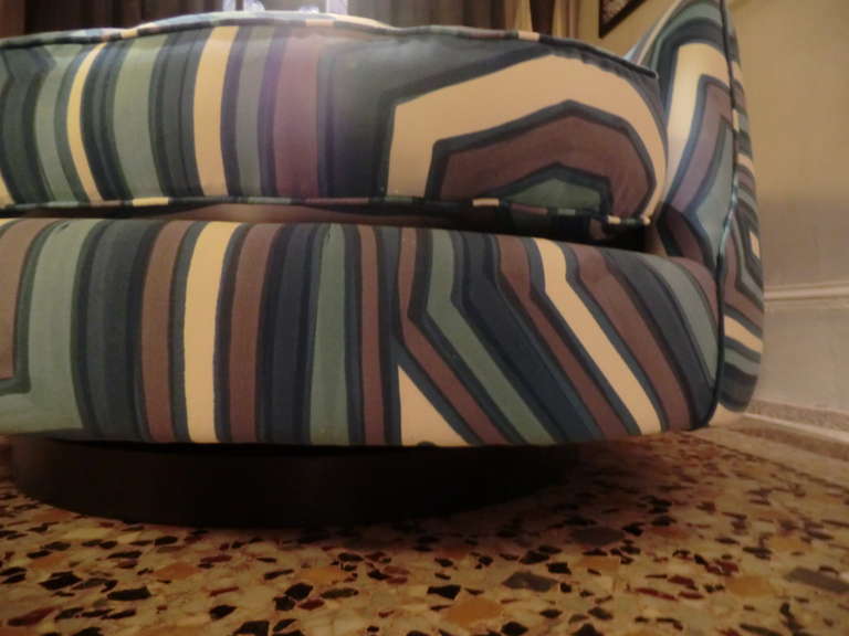 Mid-Century Modern Adrian Pearsall Swivel round Lounge Chair