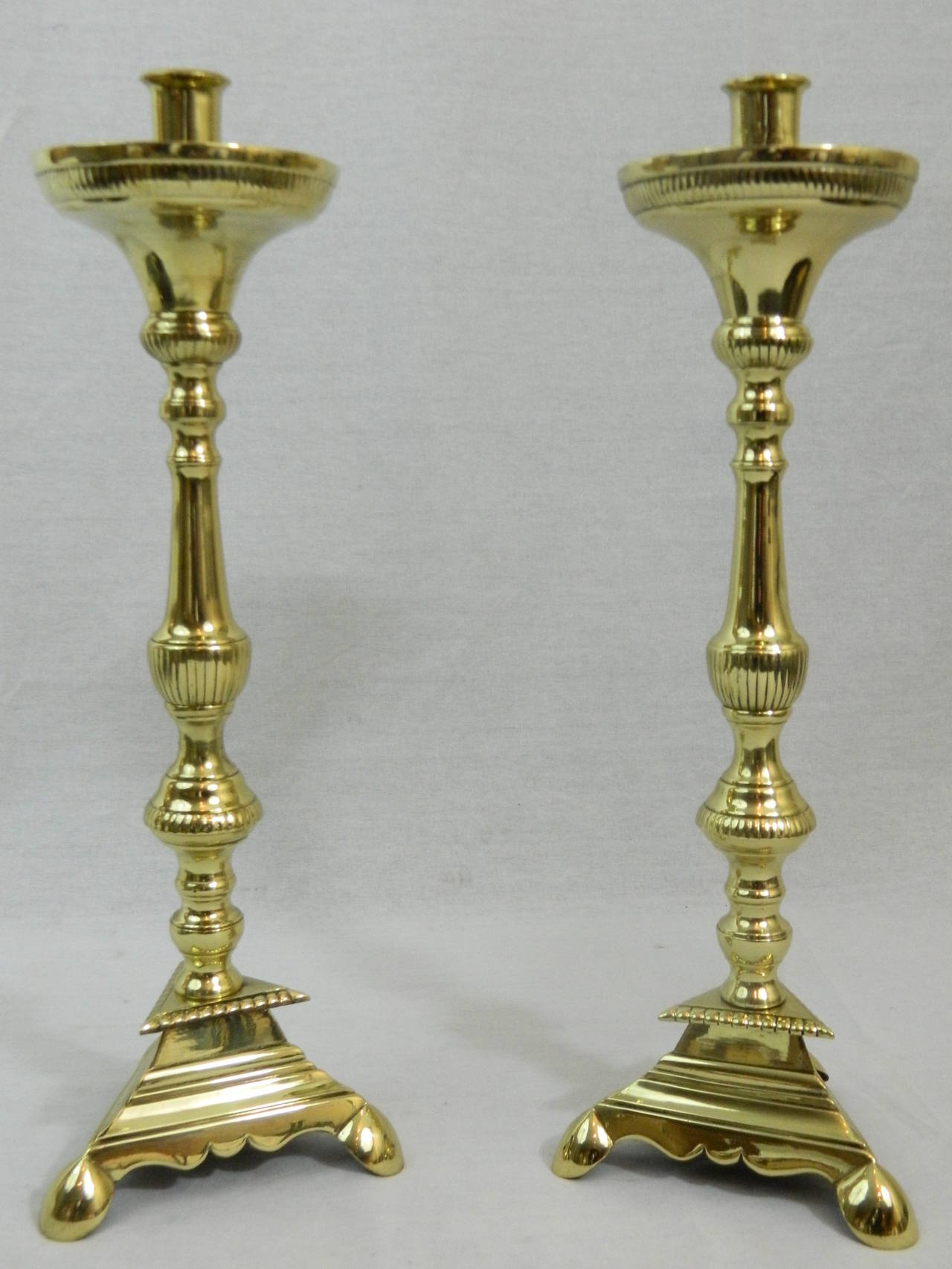 Set of Four French Polished Brass Candlesticks, 19th Century In Good Condition For Sale In Savannah, GA