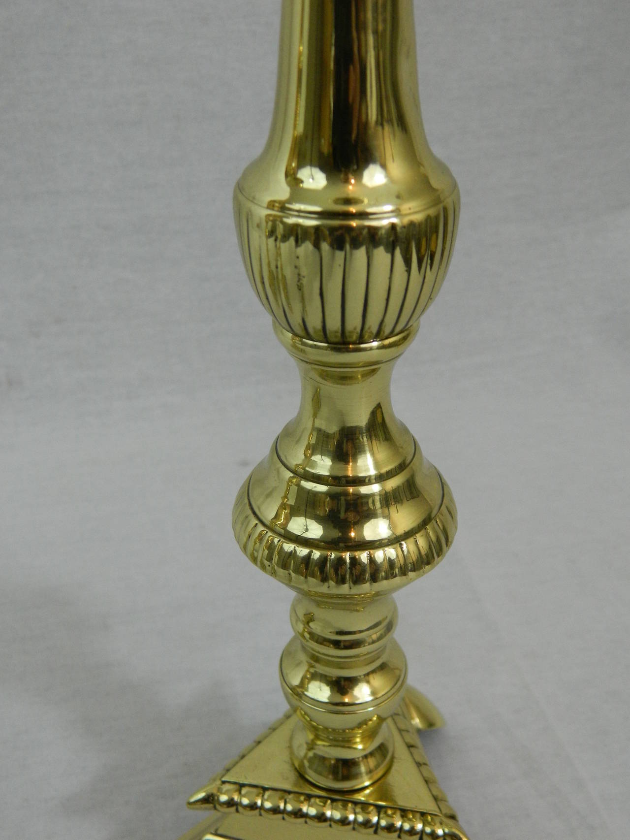 Set of Four French Polished Brass Candlesticks, 19th Century For Sale 3
