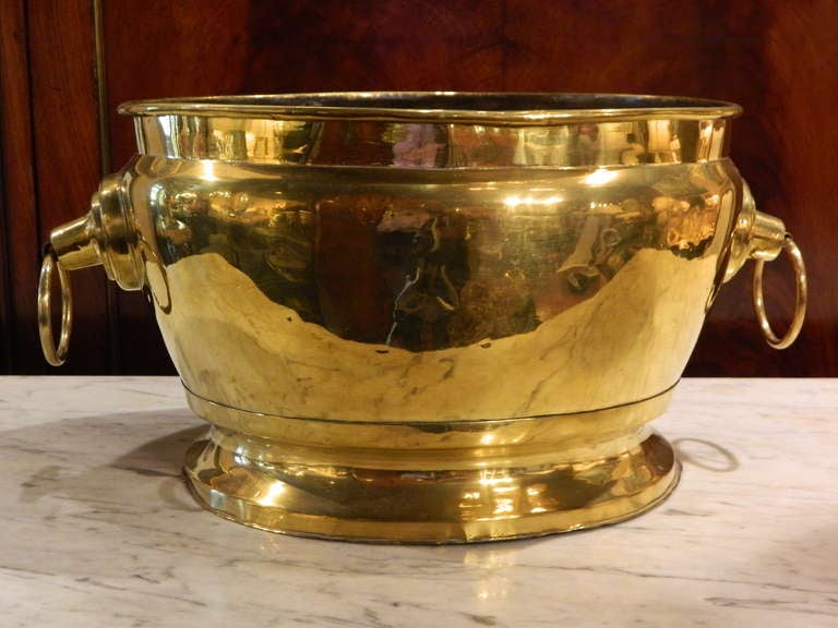 18th Century French Brass Jardiniere with Handles In Good Condition In Savannah, GA