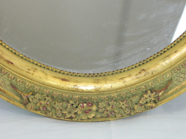 Giltwood Italian Hand-Carved Gold Leaf Oval Vanity Mirror, 20th Century For Sale