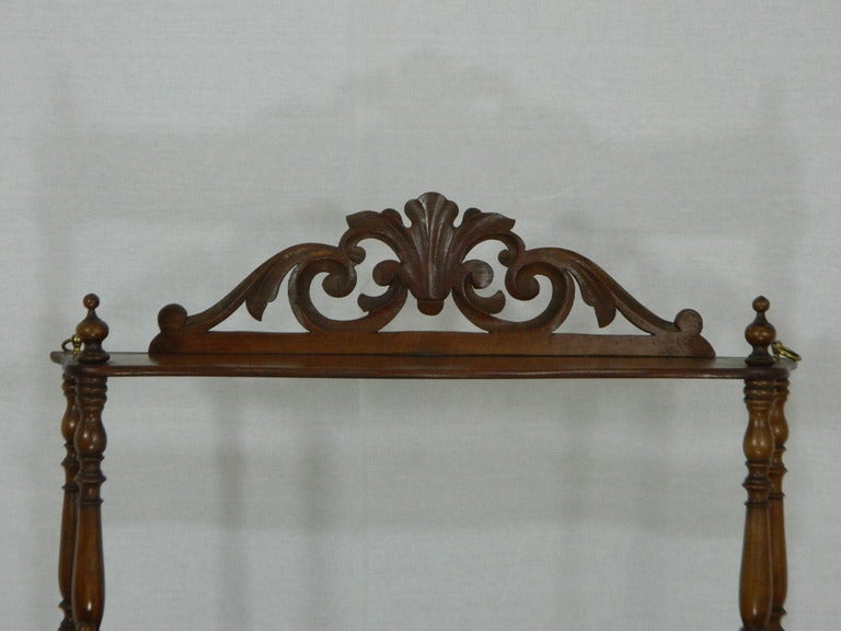 French Mahogany What Not Three-Tier Wall Hanging Shelf, 19th Century In Excellent Condition In Savannah, GA
