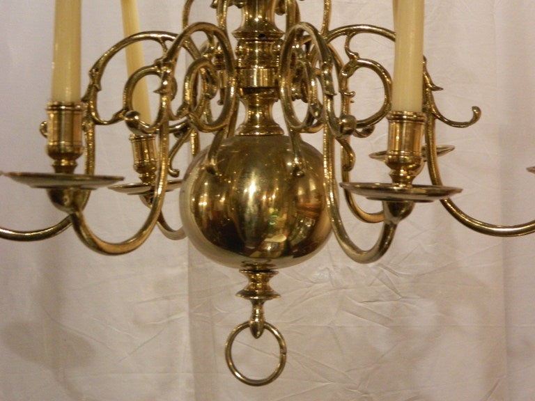 Brass French Twelve Candle Williamsburg Style Chandelier In Excellent Condition In Savannah, GA