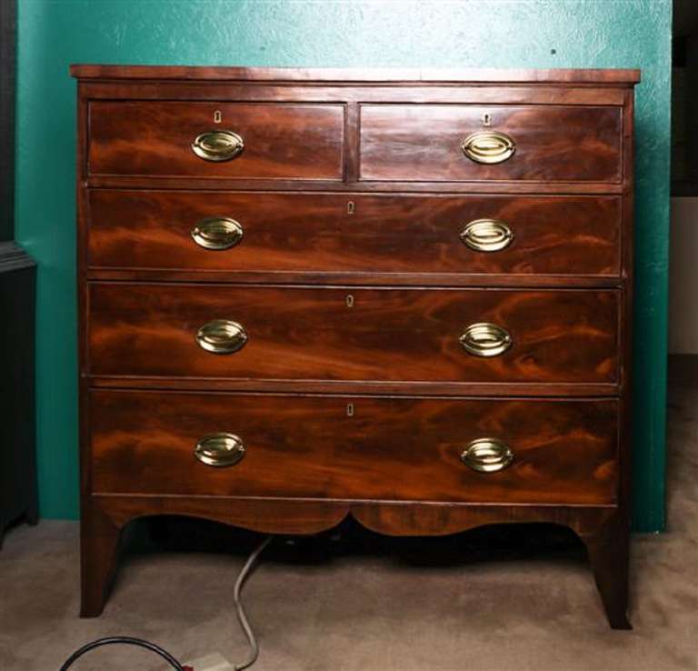 19th century George III mahogany chest of drawers.