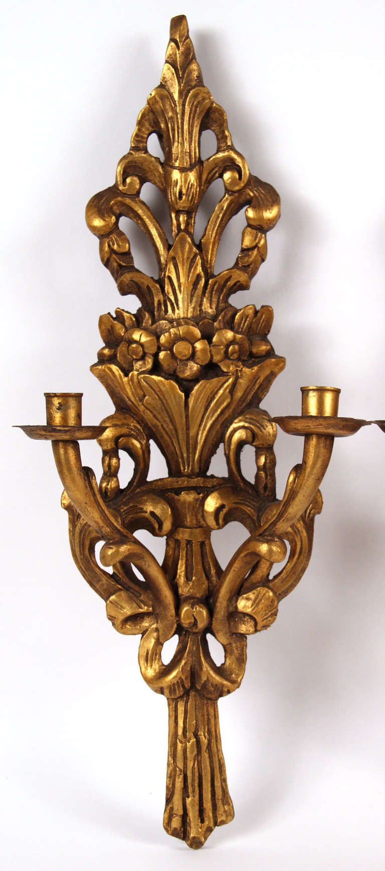 Pair of Italian Giltwood Two-Arm Wall Sconces, Early 20th Century In Excellent Condition In Savannah, GA