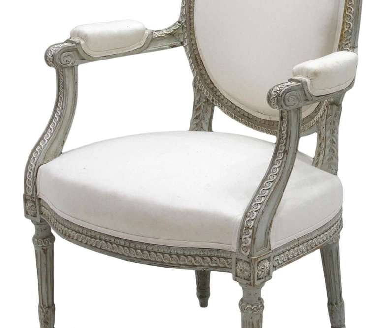 Late 19th Century Pair of French Louis XVI Style Fauteuil or Armchairs on Tapered Ribbed Legs 1