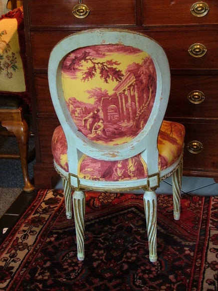 Pair of Louis XVI Style Sister Parrish Painted Chairs, Circa 1950s In Excellent Condition In Savannah, GA