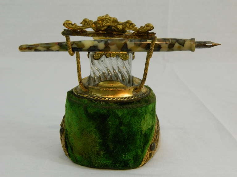 Hoof Mounted Encrier or Inkwell with Brass Fittings, 19th Century In Excellent Condition In Savannah, GA
