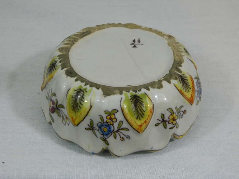 Group of Two French Faience Ink Wells, 19th Century For Sale 5