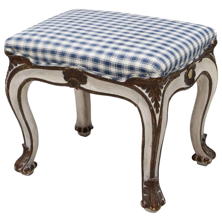 Late 19th Century Louis XV Style Parcel Gilt Painted Bench or Footstool For Sale