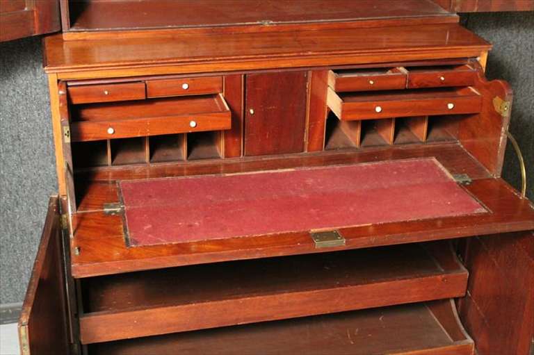 American Federal Inlaid Mahogany Bookcase Secretary, 19th Century For Sale 6