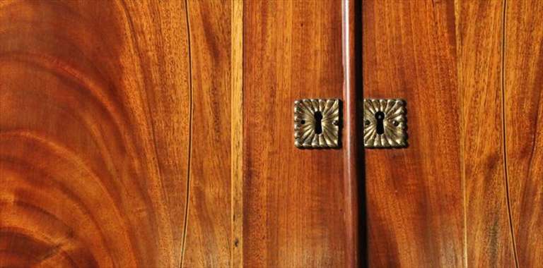 American Federal Inlaid Mahogany Bookcase Secretary, 19th Century For Sale 7